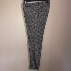 Patterned ankle cut pants